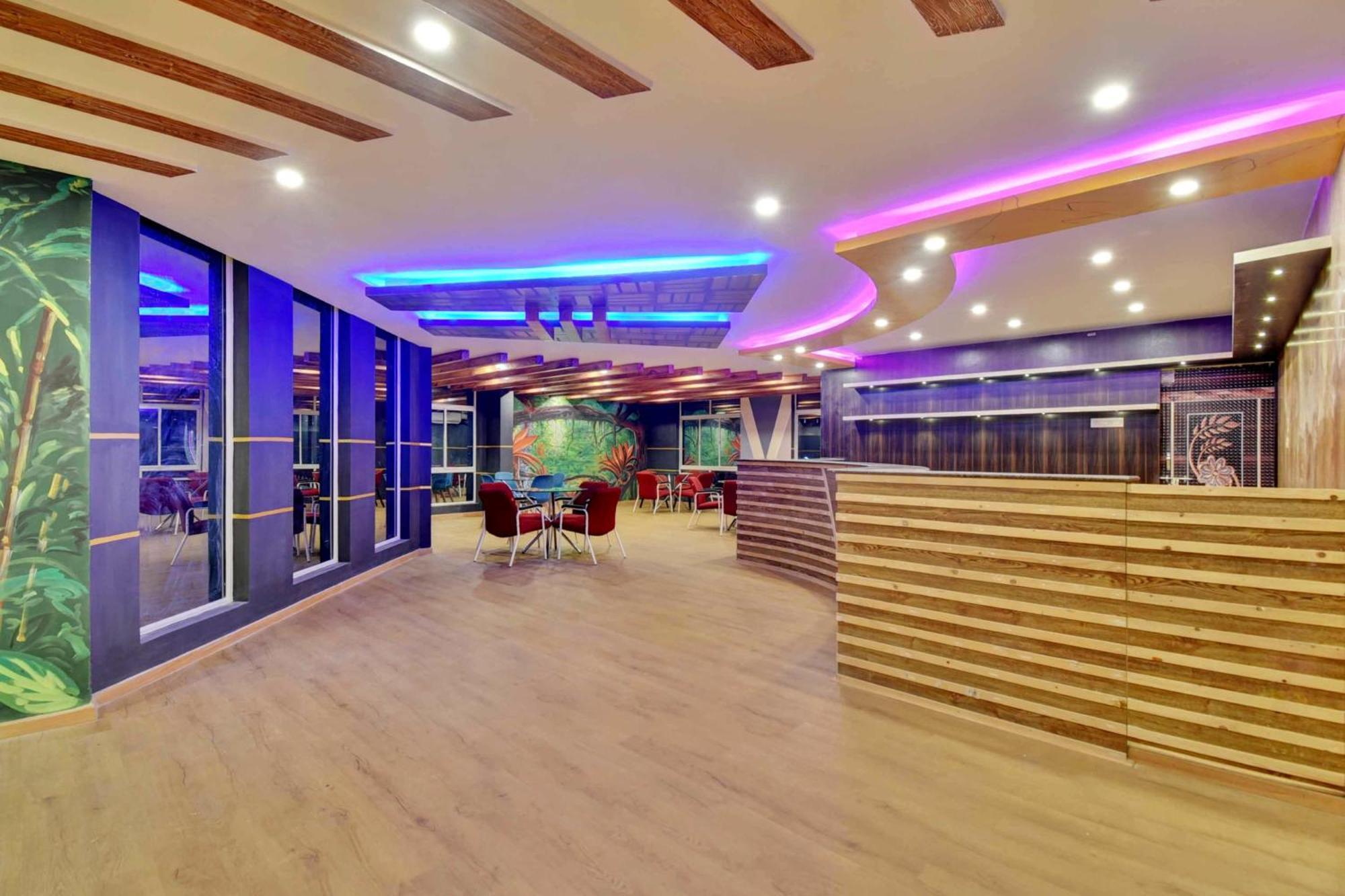 Collectipn O Pradee Queen Resort チェンナイ エクステリア 写真